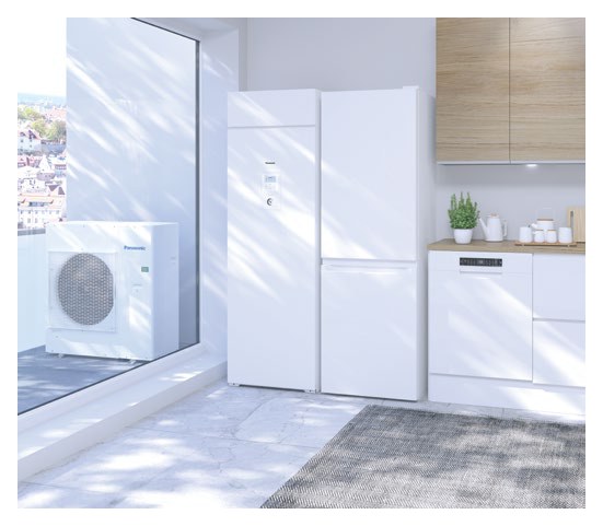 Panasonic Aquarea Wärmepumpe in moderner Wohnumgebung
